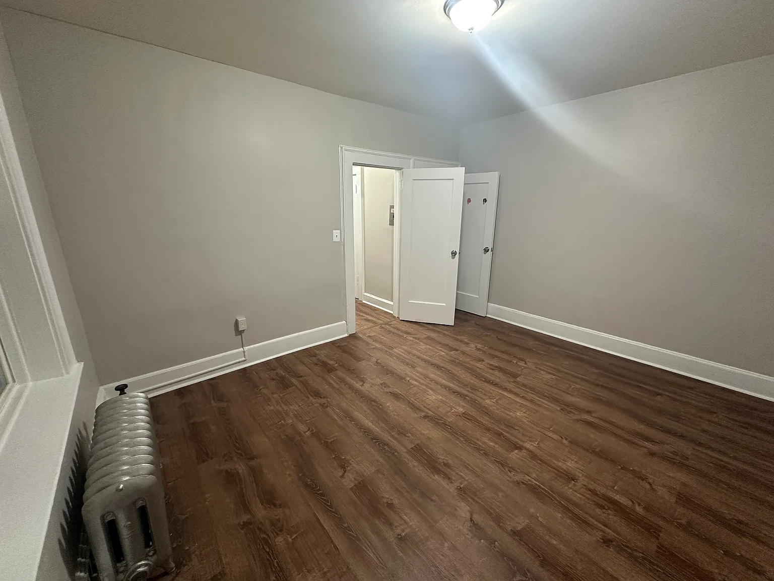 2 bed, $1,600 — Photo 4
