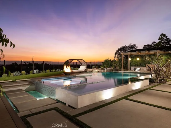 4746 Oceanridge Dr, Huntington Beach, CA 92649