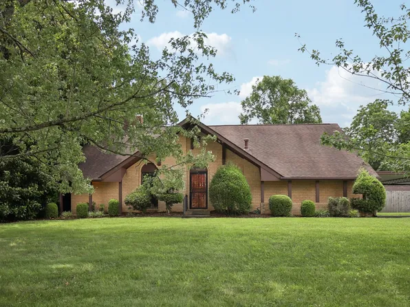 4001 Lake Pkwy, Hermitage, TN 37076