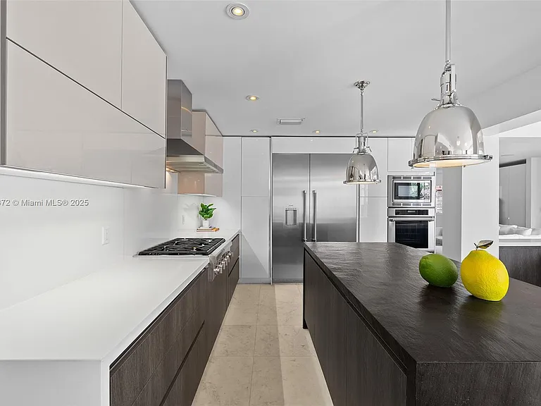 575 Bay Point Rd — Photo 35