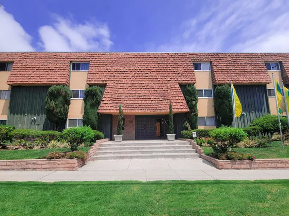 Emerald Green, 3621 Emerald St #8, Torrance, CA 90503