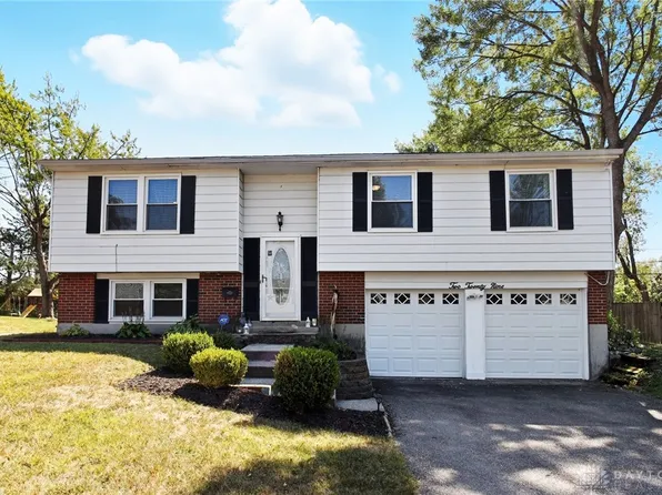 229 Brookwood Dr, Englewood, OH 45322