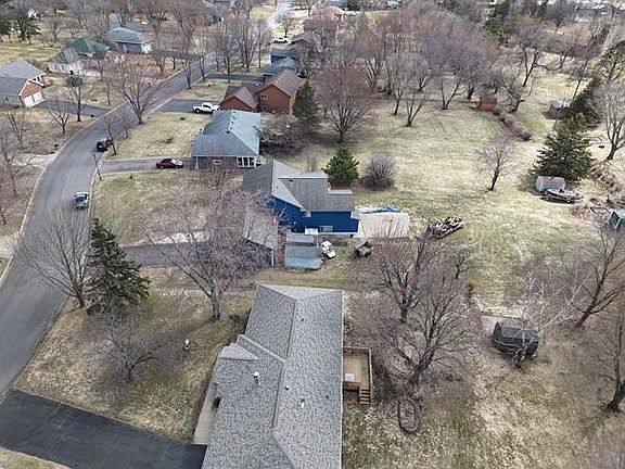 5th image of 5642 W Oakes Dr