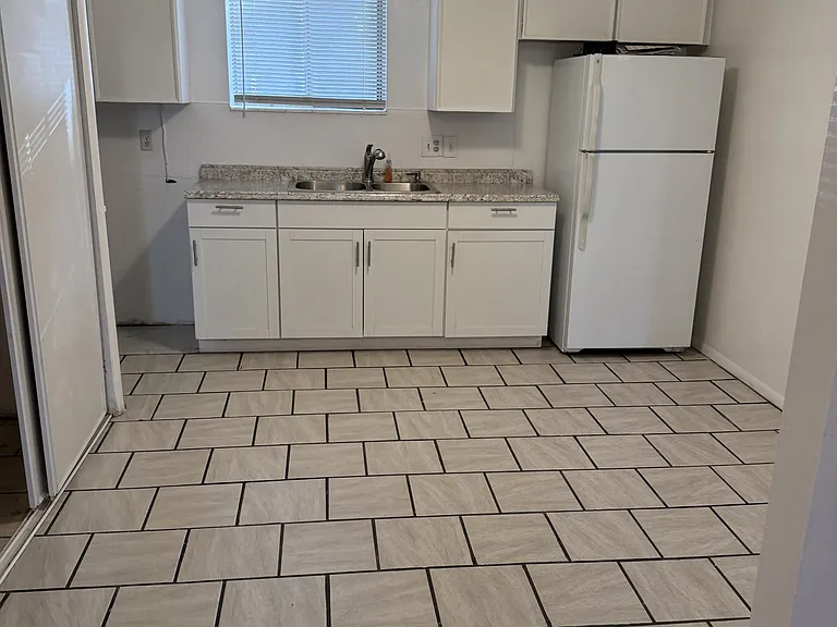 3819 S Lee Maur St #1 — Photo 5