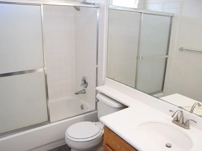 8765 Country Pines Ave — Photo 28