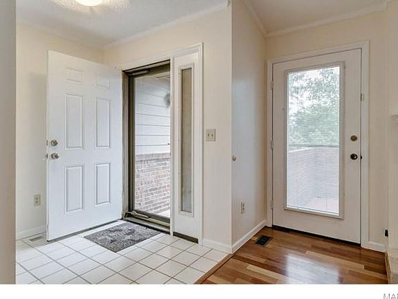 5th image of 1025 King Henry Ct