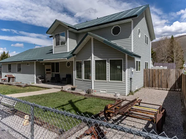 260 N Church St, Scofield, UT 84526