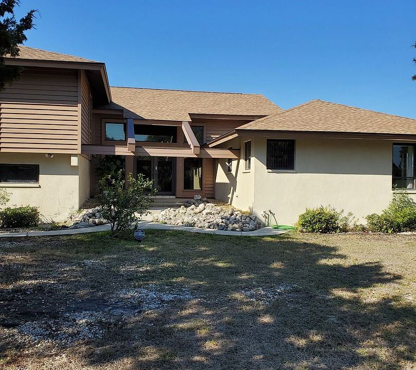 1st image of 2777 Lemon Ave