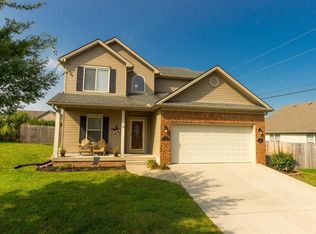 704 Ridge View Dr, Nicholasville, KY 40356