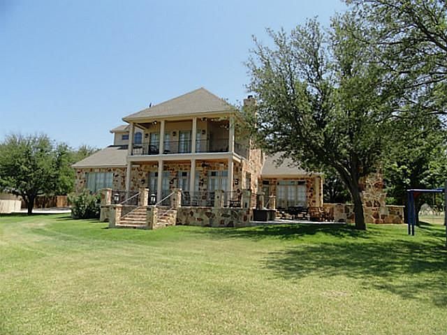 1st image of 1011 Bluebonnet Cir
