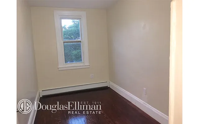 Rented by Douglas Elliman | media 25