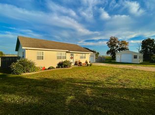 21212 Farm Road 1072, Washburn, MO 65772