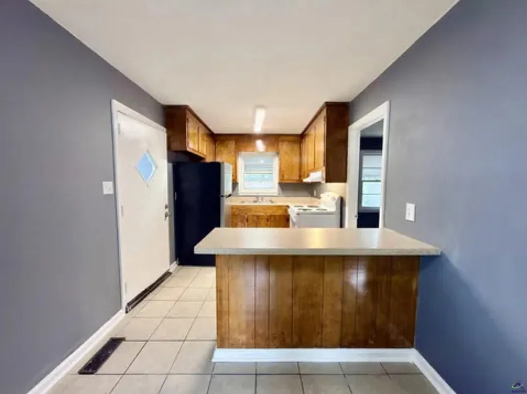 3 bed, 1101 sqft, $1,395 — Photo 4