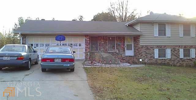 1st image of 2120 Moon Dr SW