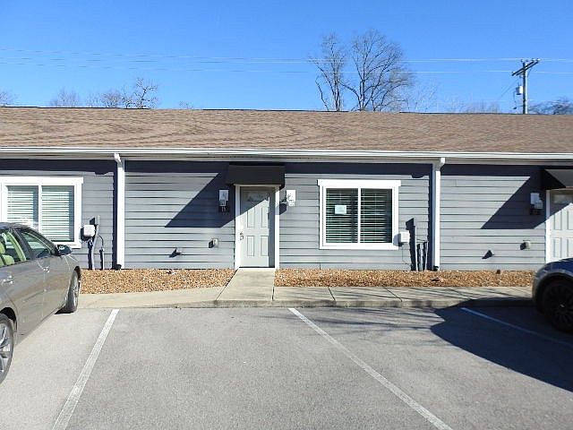 1st image of 163 Bell Rd Unit 18