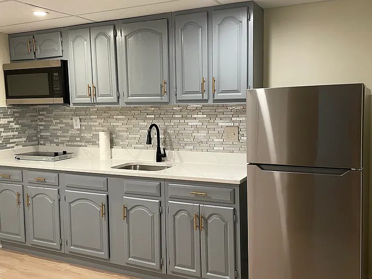 Ivystone Ct — Photo 1