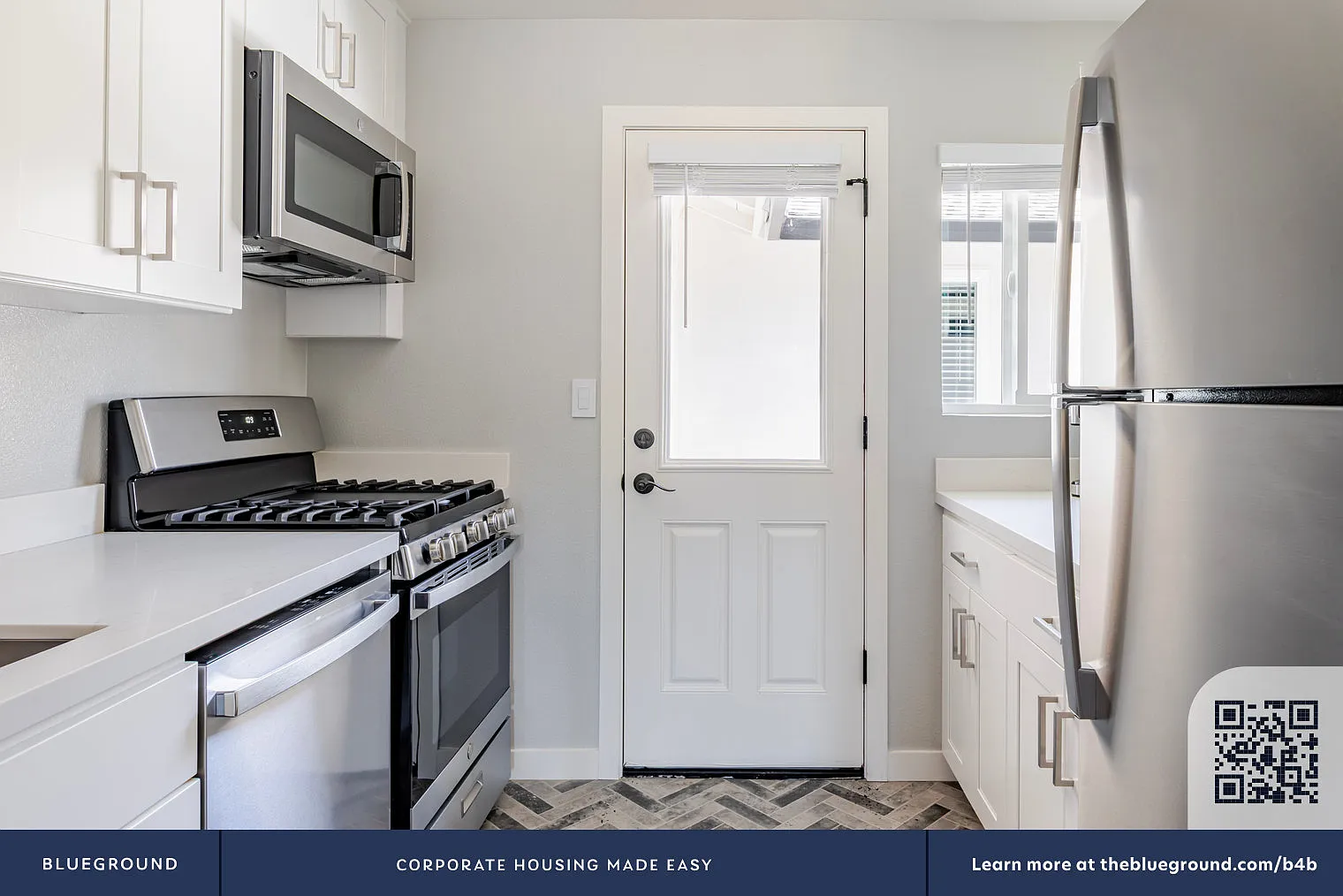 Studio, 1.0 bath, 335 sqft, $3,250 — Photo 4