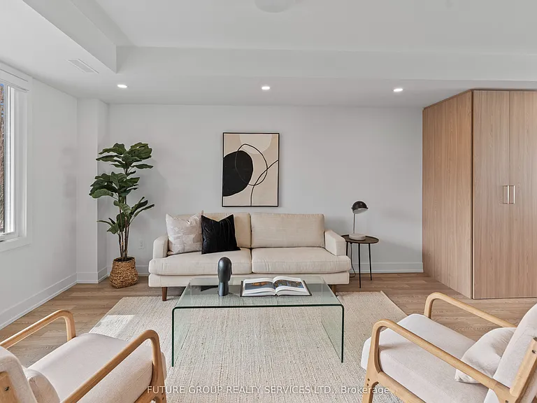 15 Acorn Ave #3 — Photo 17