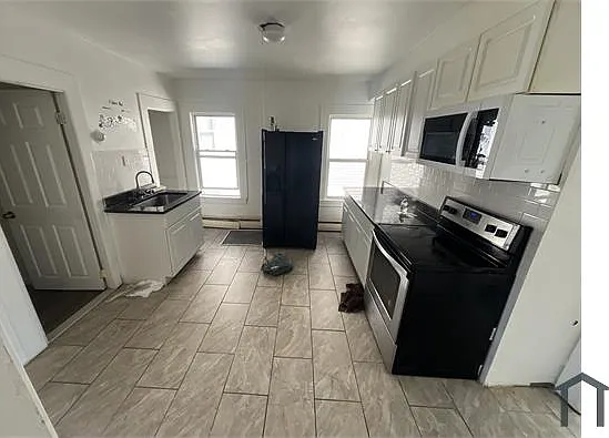 122 Canterbury St #2 — Photo 7