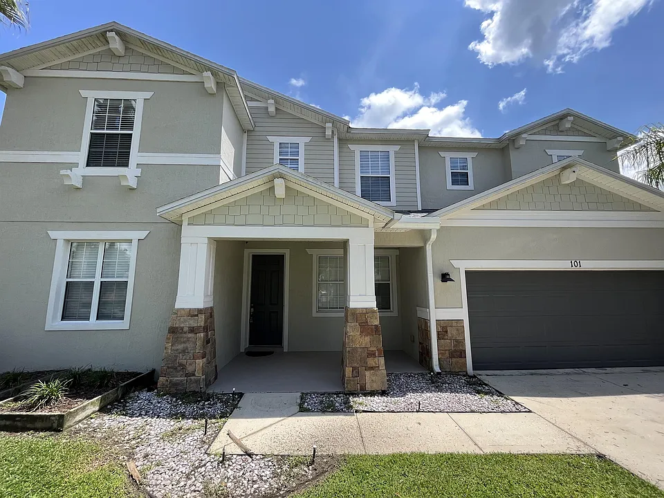 101 Hagge Dr