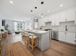 18 Artisan Dr #207, Salem, NH 03079