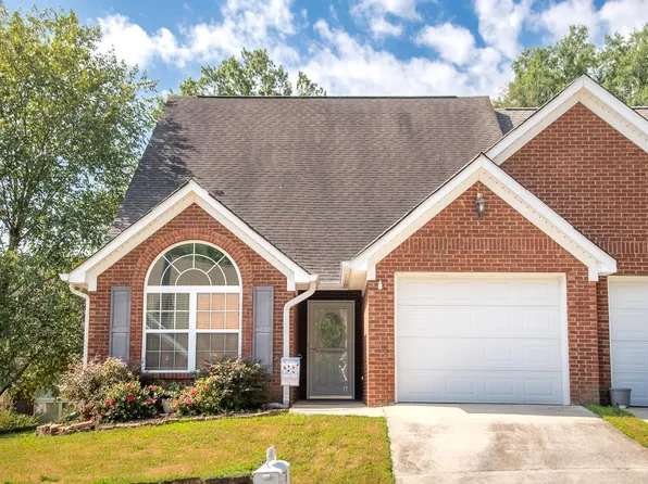 38 Logans Charge St, Rossville, GA 30741