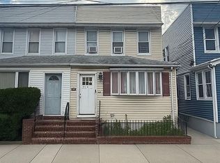 97-40 90th St, Ozone Park, NY 11416