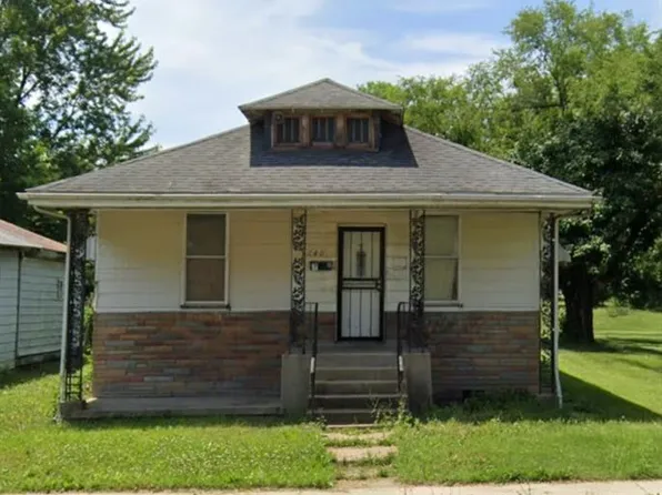 2406 Saint Louis Ave, East Saint Louis, IL 62205