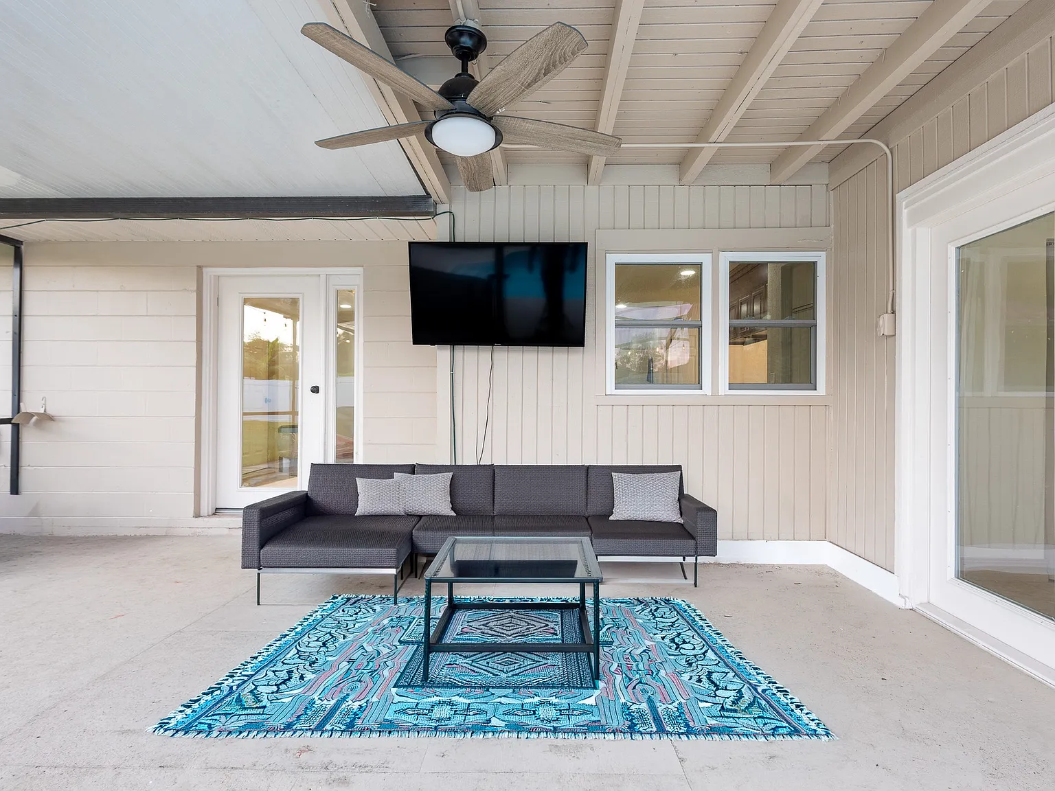 3 bed, 1612 sqft, $2,800 — Photo 3