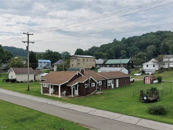 319 Galation St, Glenmont, OH 44628