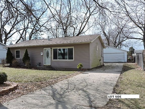 3rd image of 375 S Oakdale Ave