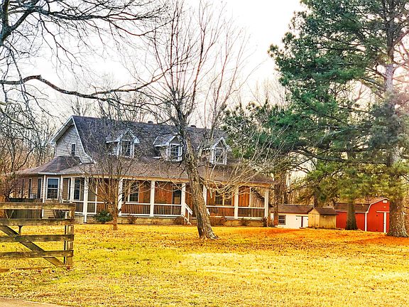 2nd image of 1421 Pea Ridge Rd