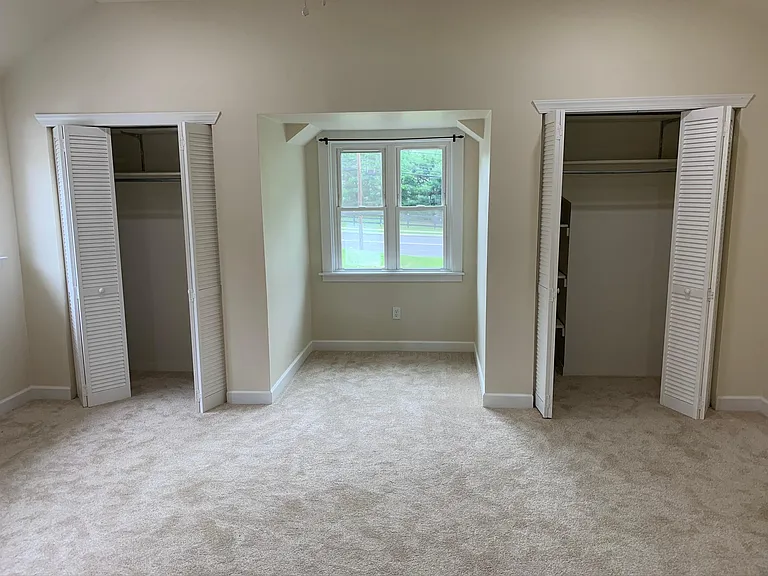 1492 Sumneytown Pike — Photo 4