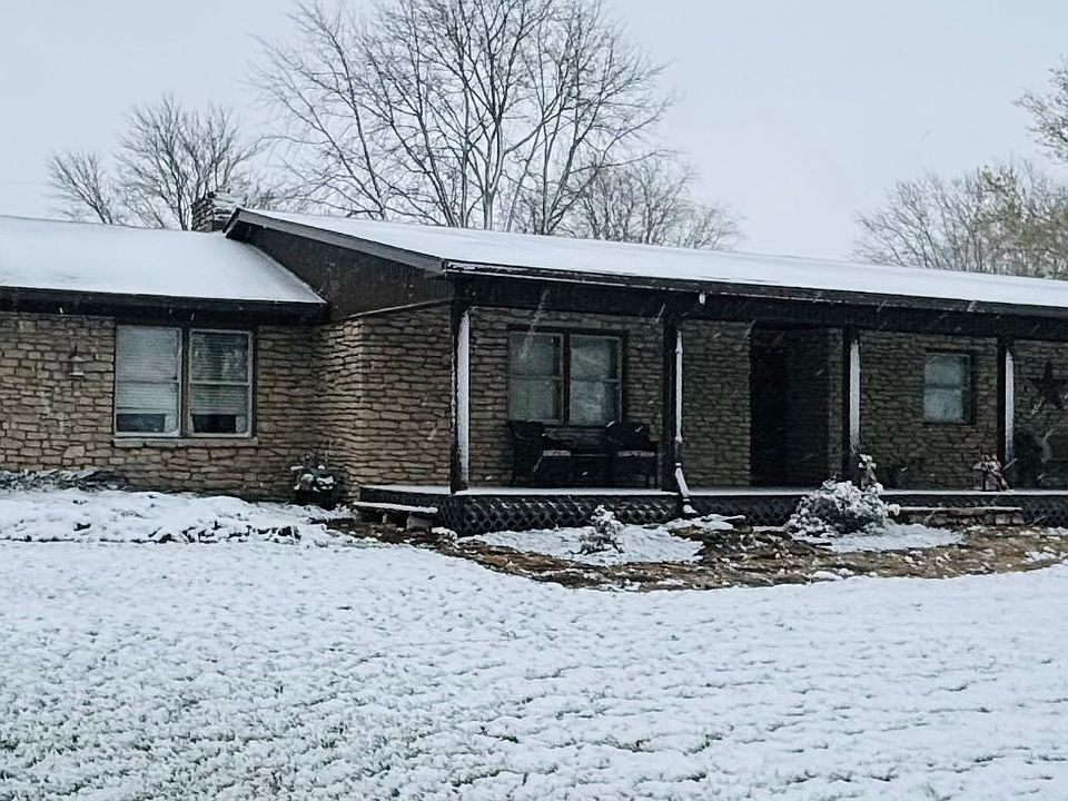 1st image of 542 E Cameron Dr