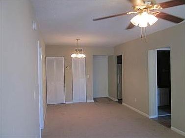 4th image of 400 NE 18th Ave APT 204