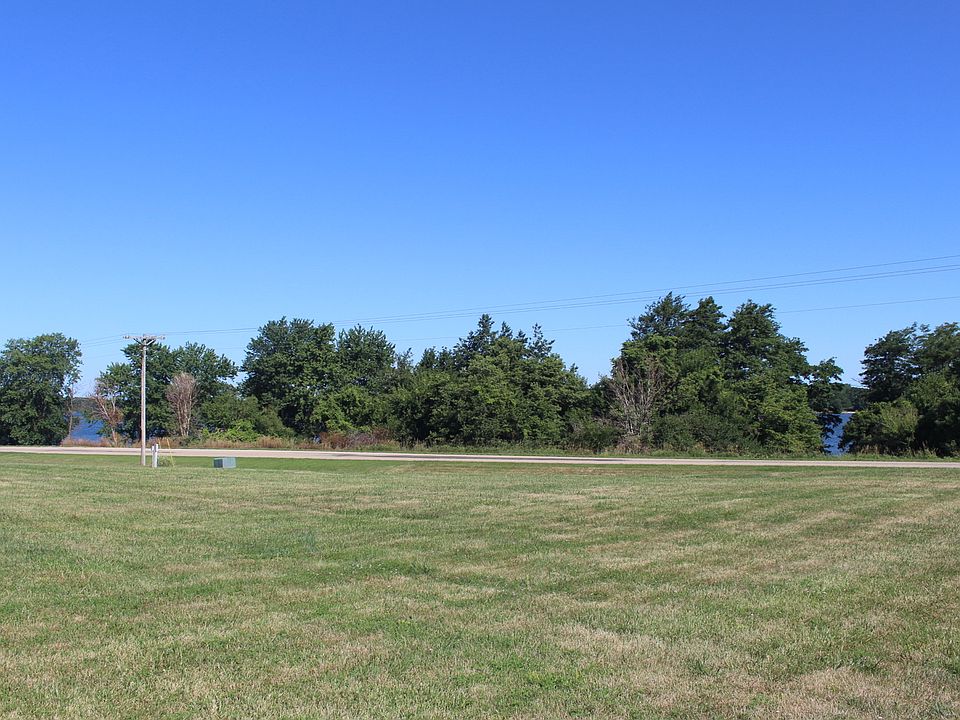 2nd image of 31 Lakeview Dr