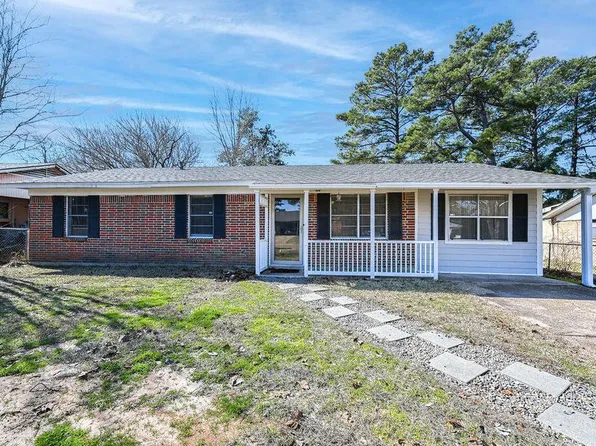 305 Ivy St, New Llano, LA 71461