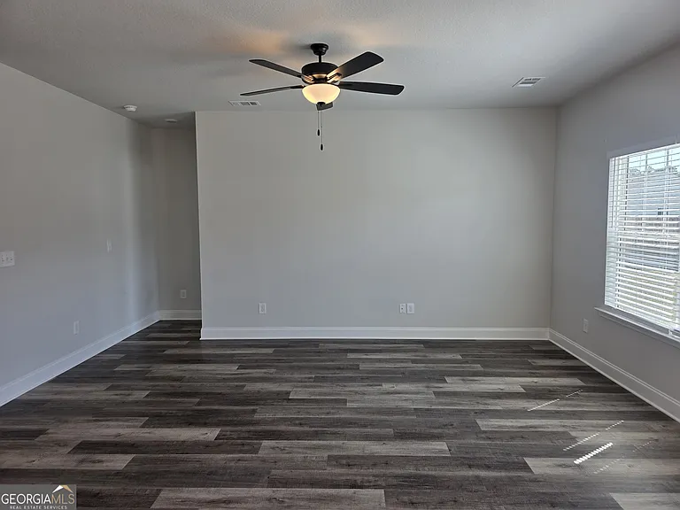 123 Susan Dr — Photo 16