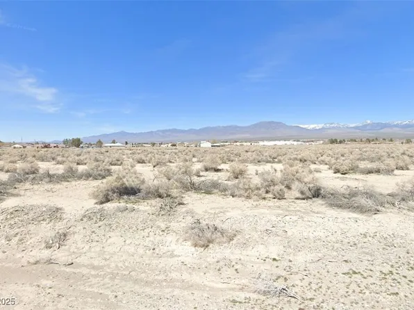 1030 E Highland Ave, Pahrump, NV 89048
