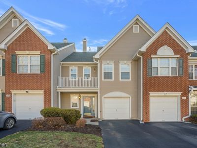1006 S Branch Dr, Whitehouse Station, NJ, 08889