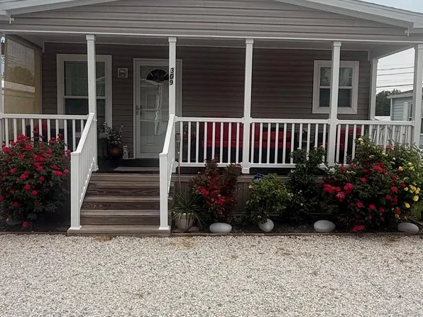 309 Bordic Rd, Reading, PA 19606