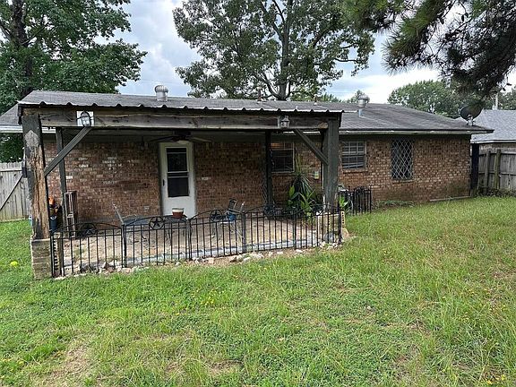 2nd image of 244 Hickerson Ave
