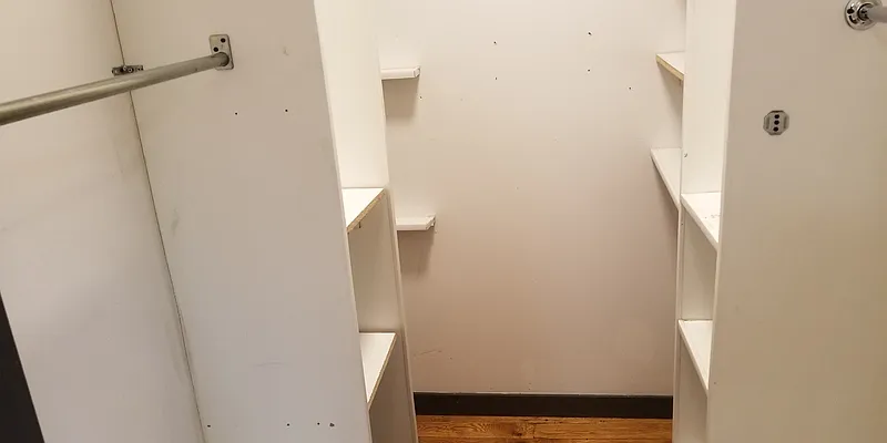 Rented by Premier One Realty LLC | media 27