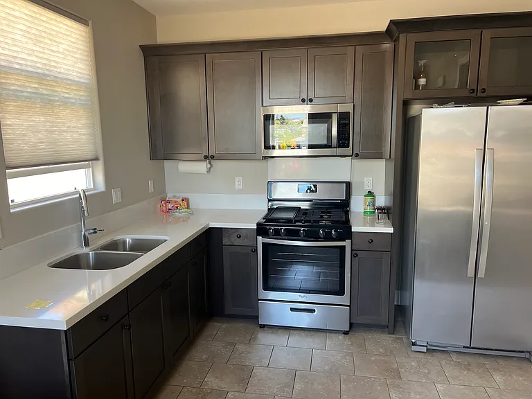 1404 Quarry Ct #1 — Photo 2