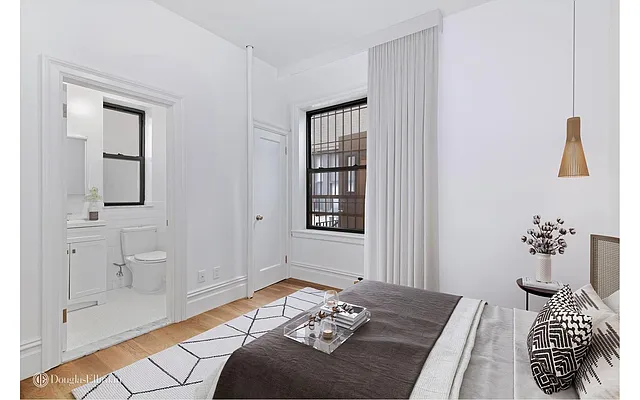 Sold by Douglas Elliman | media 15