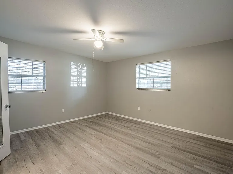 3007 Willow Ave — Photo 18