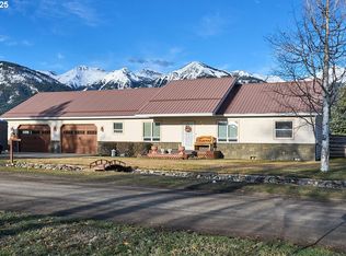 705 N Russell St, Joseph, OR 97846