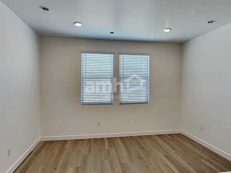 6525 E Paseo Alga — Photo 5
