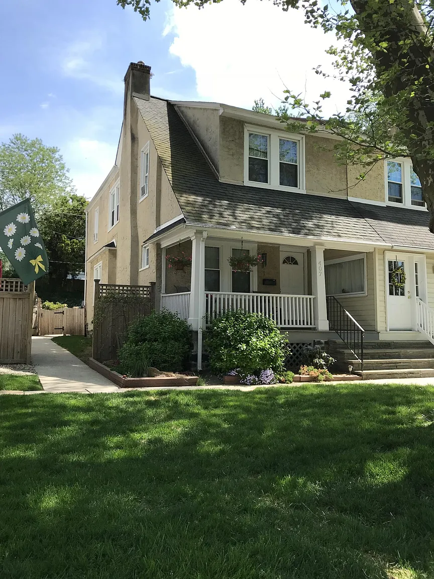 407 Dudley Ave photo 1