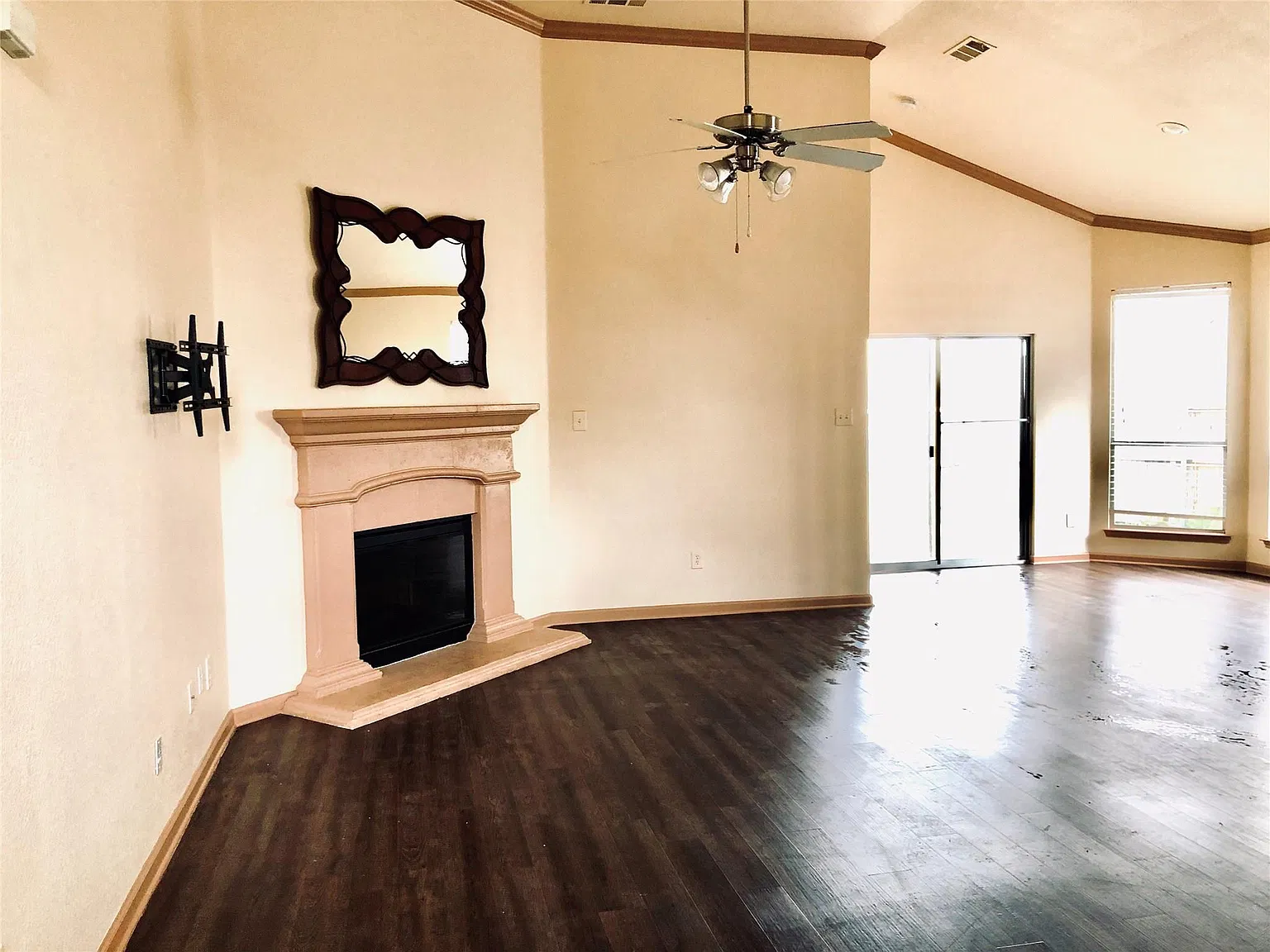 3 bed, 1540 sqft, $1,800 — Photo 3